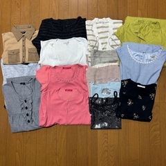 レディース服まとめ売り（サイズ色々）の画像