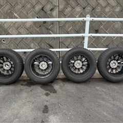 スタッドレスタイヤ、ホイール4本セットの画像