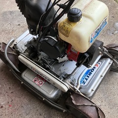 ④キョーリツ(オーレック)スパイダーモア4WD草刈機（AZ850A）の画像