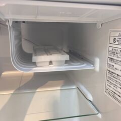 2023年製 1ドア 小型冷蔵庫 製氷付き 静音設計 Hisense HR-A45S シルバー 幅45cm高さ50cm奥行47cm★買取帝国 志木店の画像