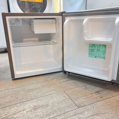 2023年製 1ドア 小型冷蔵庫 製氷付き 静音設計 Hisense HR-A45S シルバー 幅45cm高さ50cm奥行47cm★買取帝国 志木店の画像