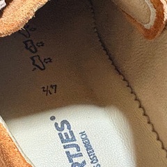 定価4.8万　スエードのスニーカー
の画像