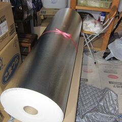 アルミ保温シート　アイデイア次第で便利に使用できます。の画像