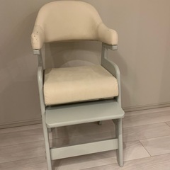 ベビー/キッズチェア(1歳半〜12歳頃まで)の画像