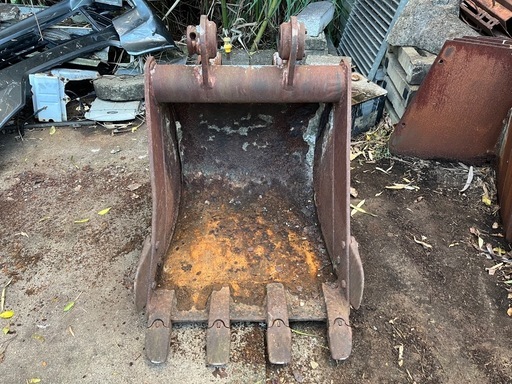 ユンボ　部品　パーツ　爪バケット