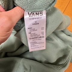 VANS パーカー　れでレディースの画像