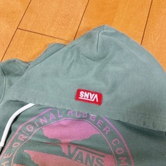 VANS パーカー　れでレディースの画像