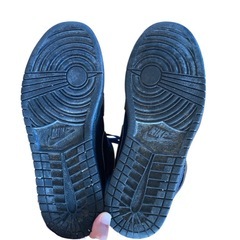 Nike Air Jordan 1 ブラック トリプルブラックの画像