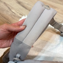 エルゴベビーエルゴオムニクールエアメッシュタイプ新生児OK 360omniの画像