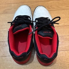 テニスシューズ ヨネックス 25.0の画像