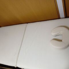 マッサージベッドの画像