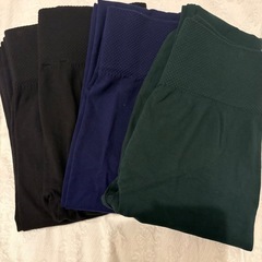 厚手レギンスズボン　4本の画像