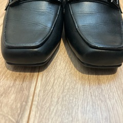 美品⭐︎REGAL ブラック ハイヒール・パンプス ローファータイプ　24cmの画像