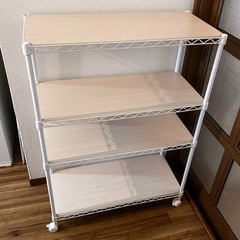 スチールラックの画像