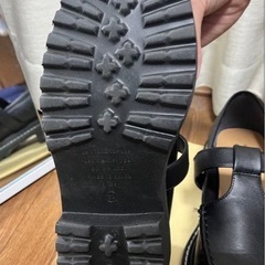 ブラックレザー Tストラップシューズ ローファー オリエンタルトラフィックの画像