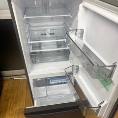 2021年製✨MITSUBISHI冷凍冷蔵庫 MR-P15F-Hの画像