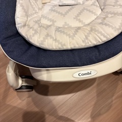 ハイローチェア　コンビの画像