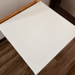 椅子（ニトリ）の画像