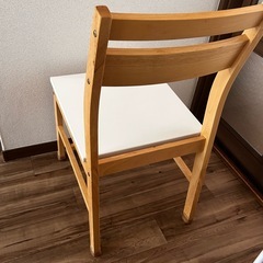 椅子（ニトリ）の画像