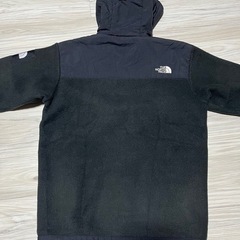 THE NORTH FACE フードデナリジャケットの画像