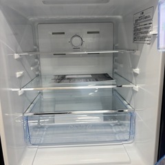 美品🌈2023年製✨Hisence 冷凍冷蔵庫 HR-G13C-BRの画像