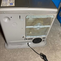 コロナ　石油ファンヒーター　　の画像