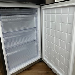 【美品 高年式】冷蔵庫★シャープ★2ドア★2024年★SJ-PD31K-Bの画像