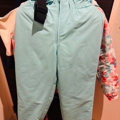 スノボ､スキーウェア上下セット　子供用　130の画像