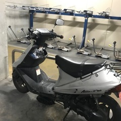 アドレスv100 2台　1.4万と2万　2台まとめて3万車体　ジャンク 部品取り　の画像