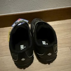 定価3,850円【新品未使用】アサヒ16cmガチ強キッズスニーカー黒×緑スニーカー丈夫な靴タグ付・箱無し 男女兼用 通学に キッズの画像