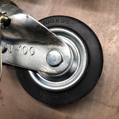 ◆ウカイ　重量キャスター　J-100 ストッパー付き◆の画像