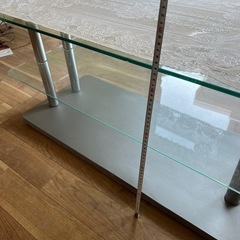 ガラステーブルの画像