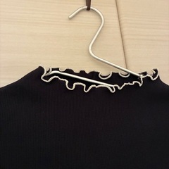 PONTE DE CHALONS ダークネイビー ニットトップスの画像