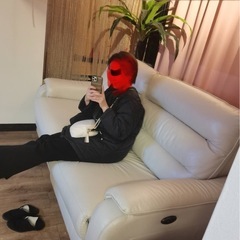 超美品ニトリ　18万円　3人電動リクライニングソファー　白　USB充電口の画像