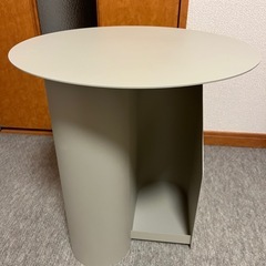 【商談中】 サイドテーブルの画像