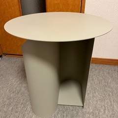 【商談中】 サイドテーブルの画像