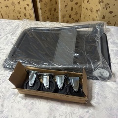 新品未使用　折りたたみ　軽量台車　耐荷重150kg スチール製
の画像