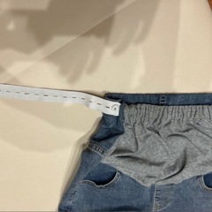 マタニティジーンズの画像