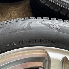 【BS DM-V3新品スタッドレス】175/80R16 + ホイールセット。　ジムニーなどに！　人気なお得セット！　限定1セット！　早い者勝ちの画像