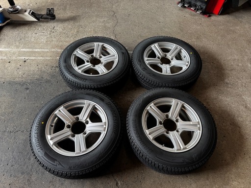 【BS DM-V3新品スタッドレス】175/80R16 + ホイールセット。　ジムニーなどに！　人気なお得セット！　限定1セット！　早い者勝ち