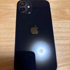 Apple iPhone 12 ブラック 本体の画像