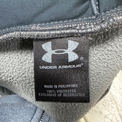 Under Armour UAハーフジップフリース古着の画像