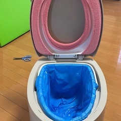 ポータブルトイレ　パナソニック　介護向け　簡易トイレの画像