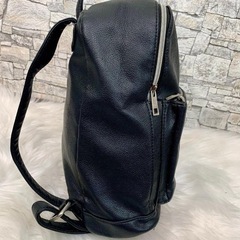 sorridere ソリデル   APEX レディースレ ザー調 リュックサック バック 黒の画像