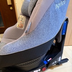 【無料】アップリカ　チャイルドシート【中古】の画像