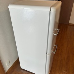 e angle 冷蔵庫 ANG-RE151-B1（W）右開き 149L 2ドア美品の画像