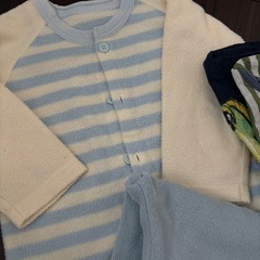 80 男の子　長袖パジャマ　半袖　の画像