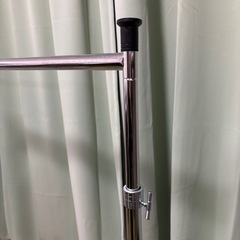 キャスター付きスチールラックの画像