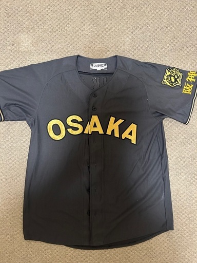 阪神タイガース　ブラックユニフォーム