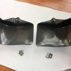 ●スーパーカブ、ナックルガード左右（寒さよけ）●風防購入の為投稿しました（殆ど使用せず保管）●画像の物のみ★お手数をおかけしますプロフィール必読ですの画像